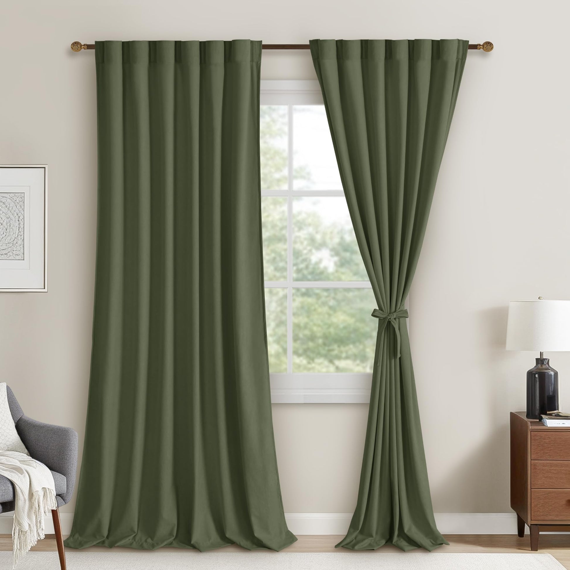 DWCN Velvet Curtains with 2 panels, rod pocket and back tab, featuring soft, luxurious fabric and elegant design.